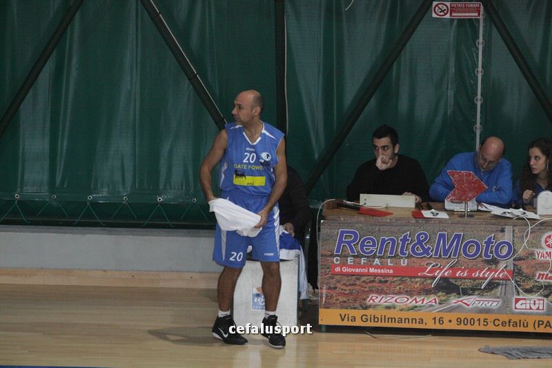 111218 sport 207_tn.jpg